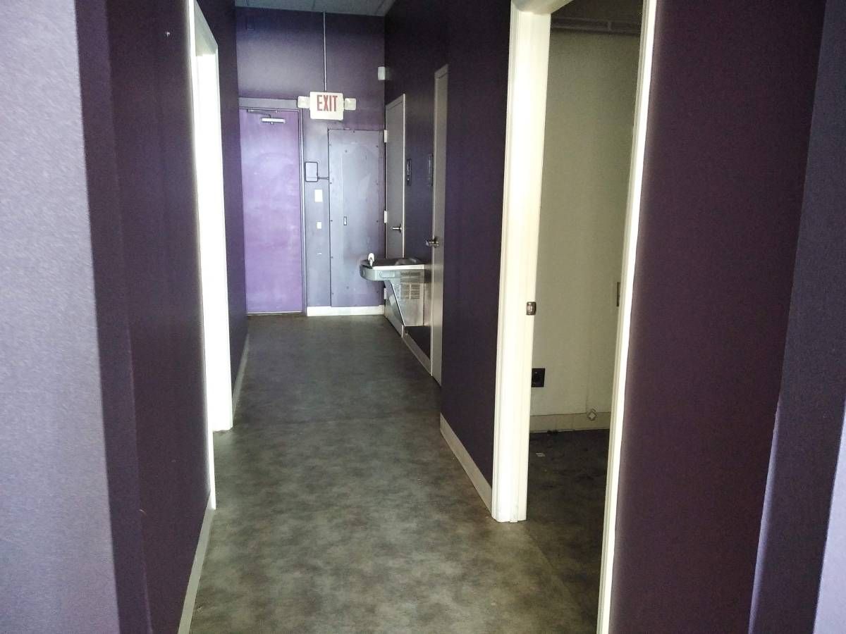 Suite 700